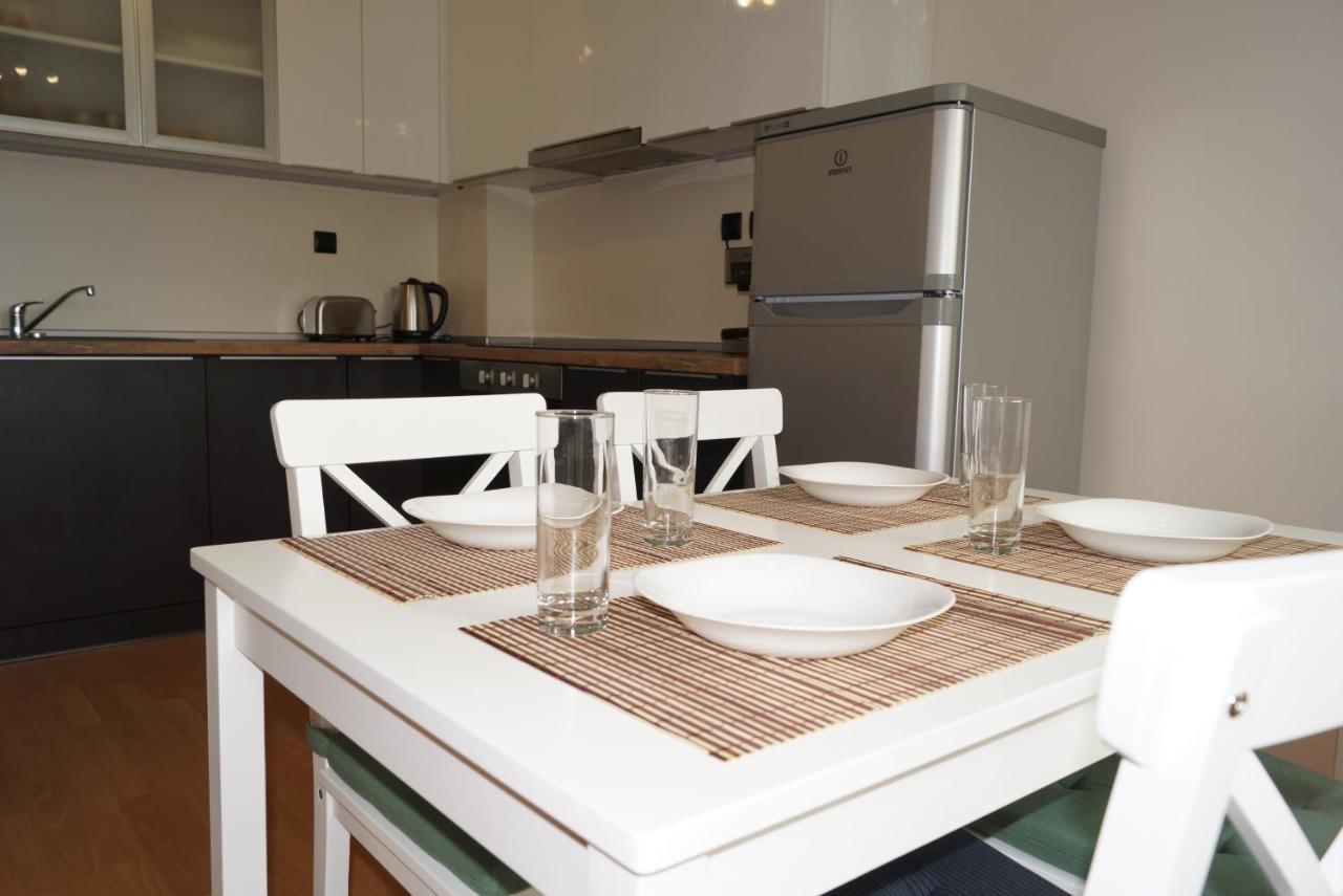 Spacious 2Bdr - Free Parking - Walk Everywhere - 300 Mbps Wifi Varna Exteriér fotografie
