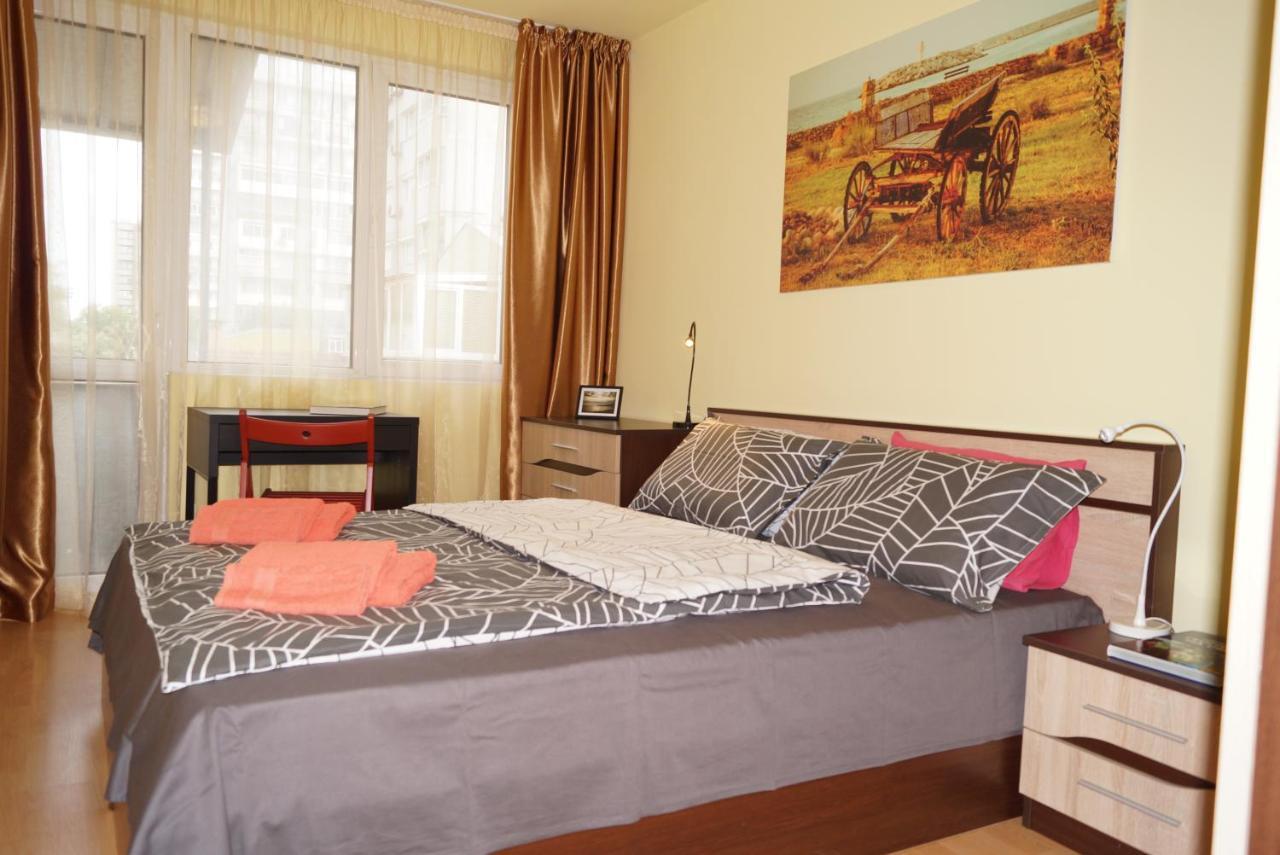 Spacious 2Bdr - Free Parking - Walk Everywhere - 300 Mbps Wifi Varna Exteriér fotografie